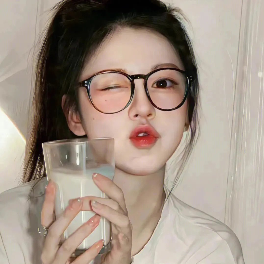 女仆的露天咖啡厅